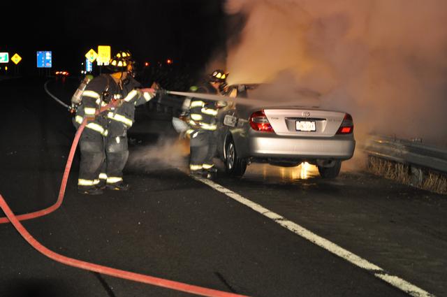 I-684 Car Fire November 2011